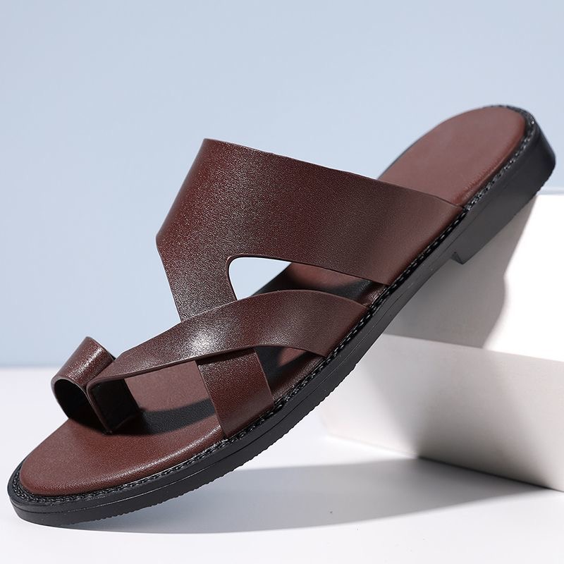 Drone Camera Stabilized - Trendy Men's Cross Strap Sandals Smooth
